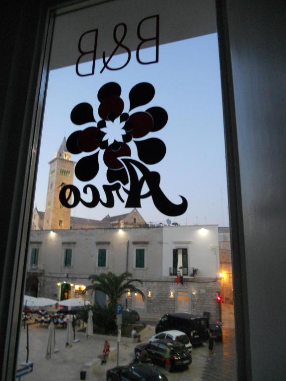 Arco' B&B Trani Cattedrale חדר תמונה